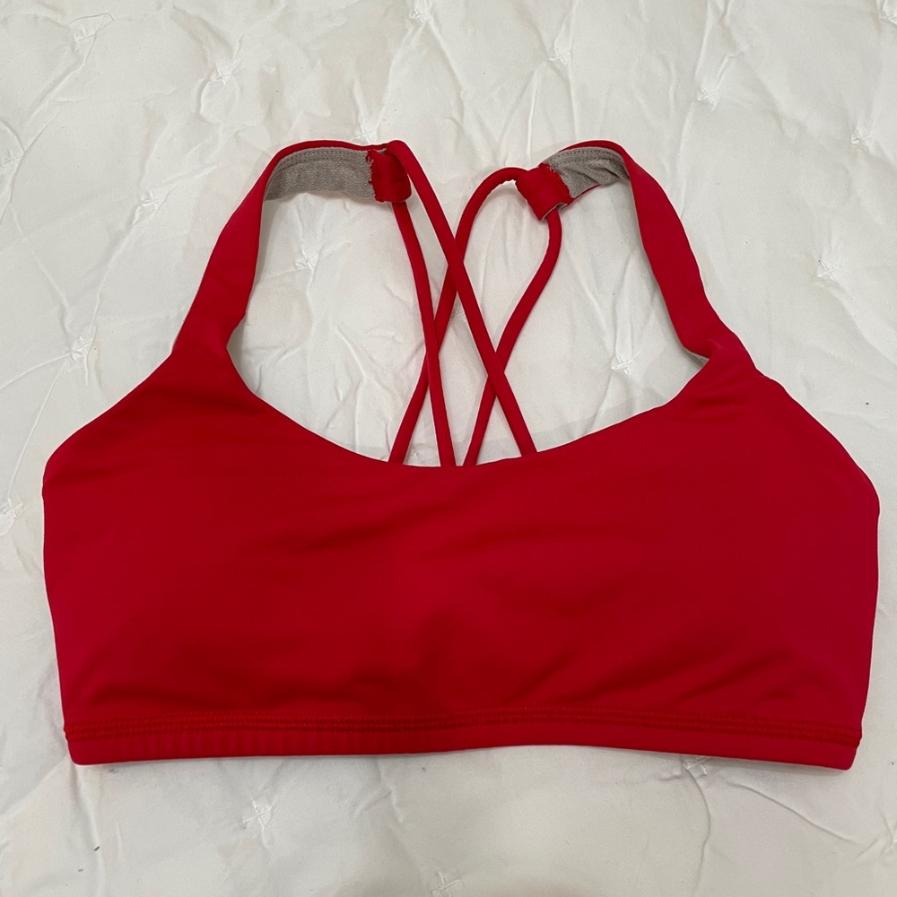 Lululemon Free to Be Sports Bra